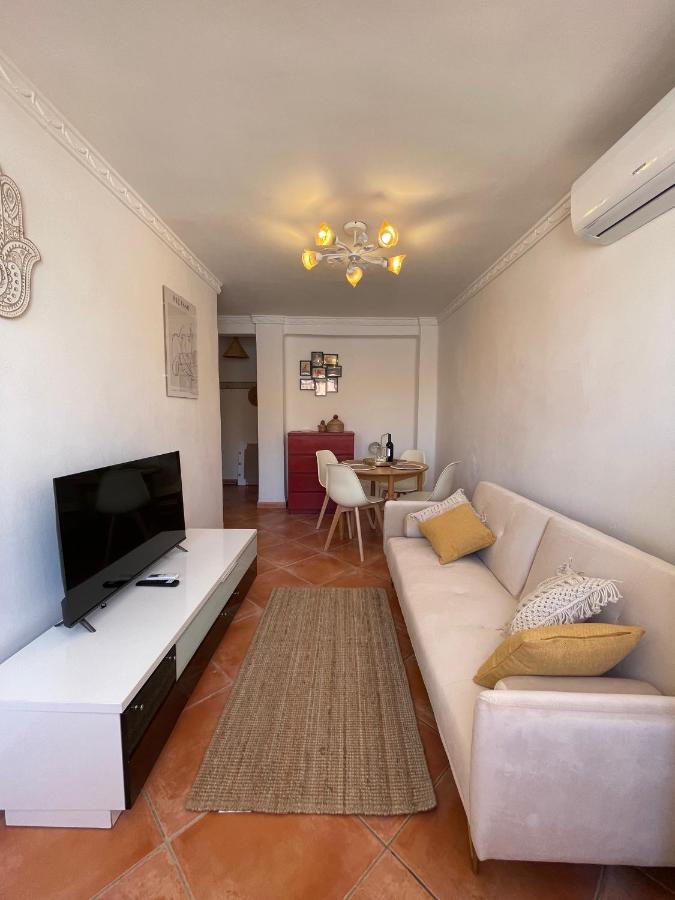 Two Bedroom Apartment In Malaga Center With Views エクステリア 写真