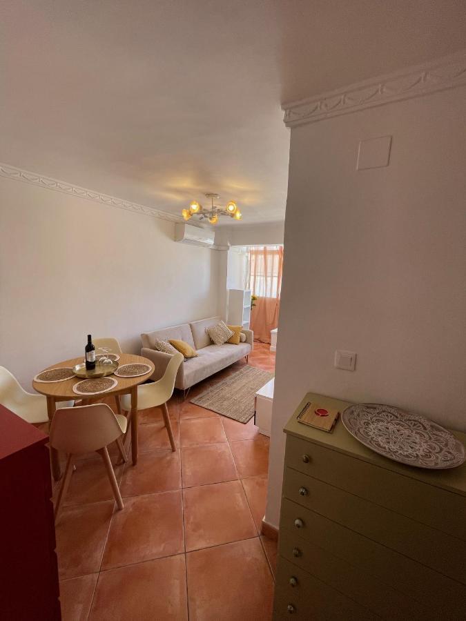 Two Bedroom Apartment In Malaga Center With Views エクステリア 写真